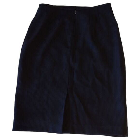 Kasper navy blue pinstripe knee length silky satin lined skirt women's size 6P - Picture 1 of 9
